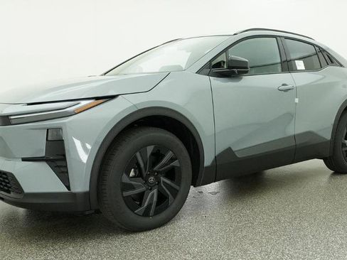 New 2026 Toyota C-HR AWD/4WD image 8