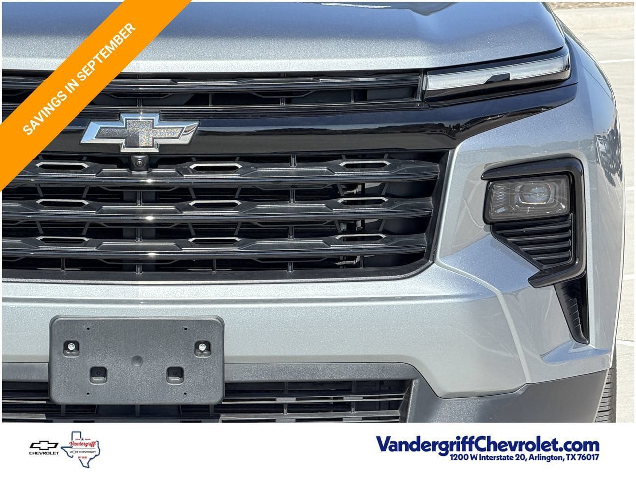 Used 2024 Chevrolet Traverse LS w/ Midnight/Sport Edition FWD image 8