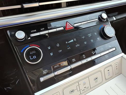 Used 2024 Hyundai Santa Fe Calligraphy AWD/4WD image 26