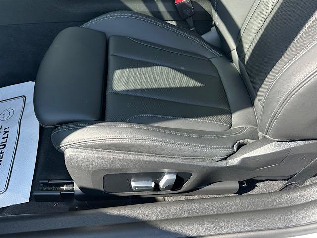 Used 2023 BMW 230i xDrive Coupe AWD/4WD image 17