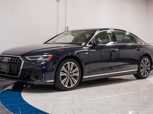 Used 2022 Audi A8 L 3.0T w/ Luxury Package image 4