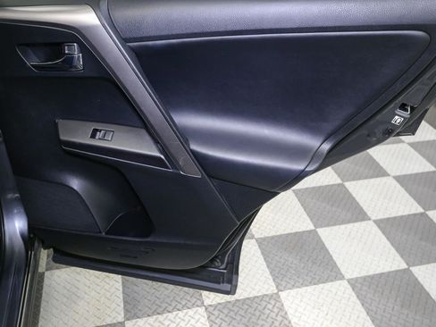 Used 2017 Toyota RAV4 XLE image 21