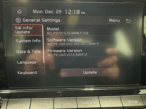 Used 2024 Kia Forte LXS image 28