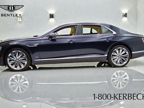 Certified 2022 Bentley Flying Spur V8 image 3