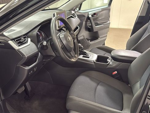 Certified 2023 Toyota RAV4 LE image 12