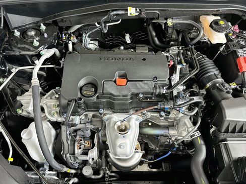 Used 2025 Honda HR-V Sport image 22
