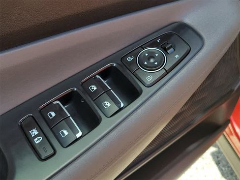 Used 2020 Hyundai Santa Fe SEL image 18