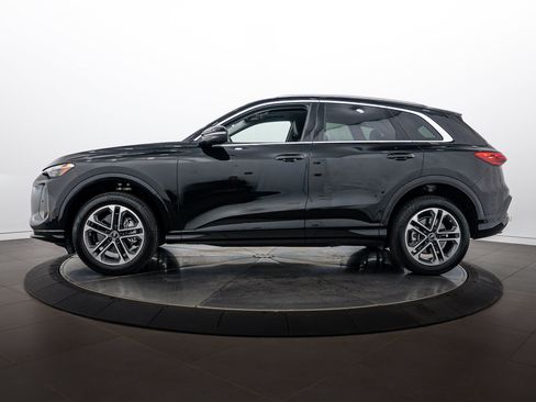 Used 2025 Audi Q5 Premium w/ Convenience Package AWD/4WD image 8