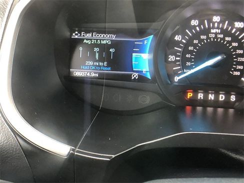 Used 2020 Ford Edge SEL image 15