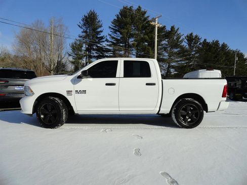 Used 2015 RAM 1500 Express image 8