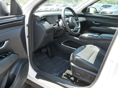 Used 2024 Hyundai Tucson Limited AWD/4WD image 11