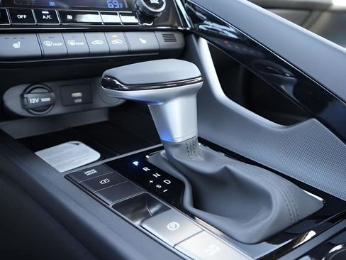 New 2026 Hyundai Elantra SEL Sport Premium FWD image 28