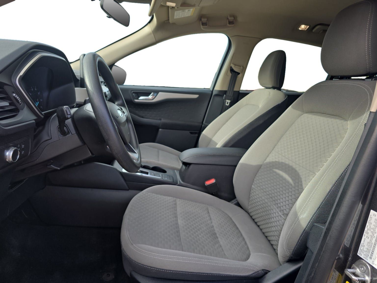Used 2020 Ford Escape SE FWD image 10