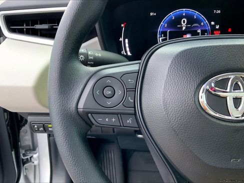 Used 2026 Toyota Corolla LE image 23