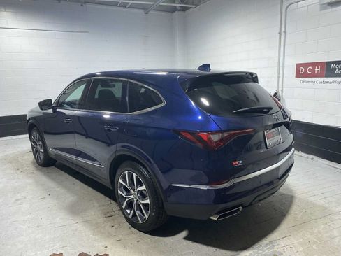 Used 2024 Acura MDX SH-AWD w/ Technology Package image 4