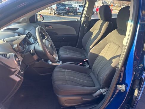 Used 2013 Chevrolet Sonic LT w/ Wheels and Fog Lamp Package image 10