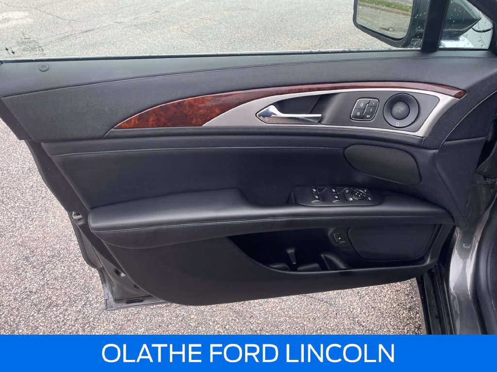 Used 2020 Lincoln MKZ Reserve FWD image 22
