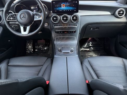 Certified 2022 Mercedes-Benz GLC 300 image 13