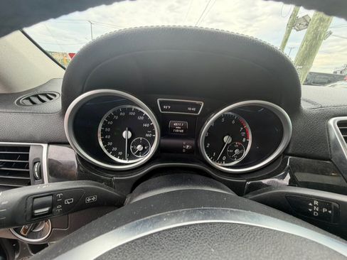 Used 2016 Mercedes-Benz GL 450 4MATIC image 11