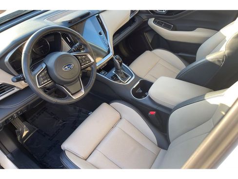 Used 2024 Subaru Outback Limited image 10
