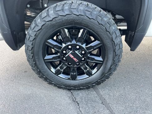 New 2026 GMC Sierra 3500 AT4 w/ AT4 Premium Plus Package image 8