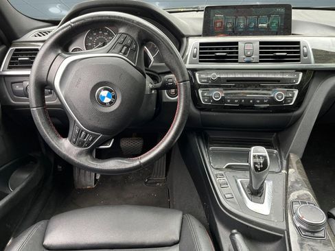 Used 2017 BMW 330i Sedan w/ Premium Package RWD image 3