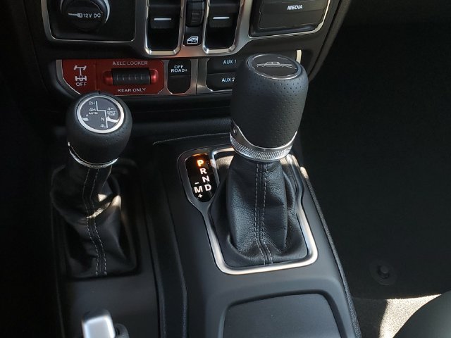 New 2026 Jeep Gladiator Mojave AWD/4WD image 35