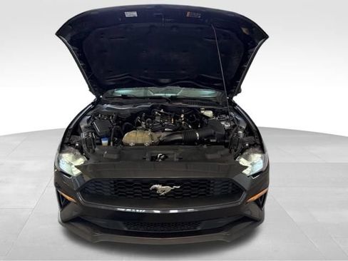 Used 2022 Ford Mustang Premium RWD image 37