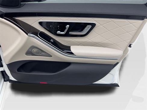 Used 2022 Mercedes-Benz S 580 4MATIC Sedan image 46