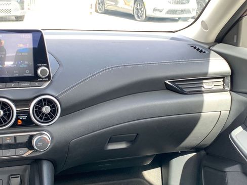 Used 2025 Nissan Sentra SV image 34