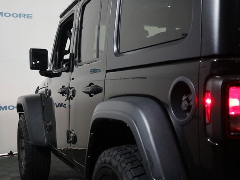 Used 2021 Jeep Wrangler Unlimited Sport image 10