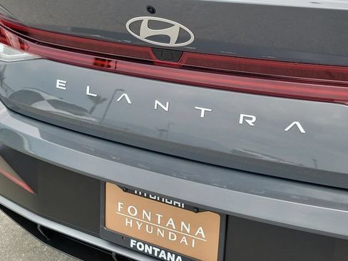 New 2026 Hyundai Elantra Limited FWD image 30
