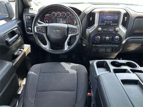 Used 2020 Chevrolet Silverado 1500 RST image 15