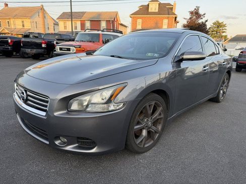 Used 2014 Nissan Maxima 3.5 SV w/ Sport Package FWD image 2