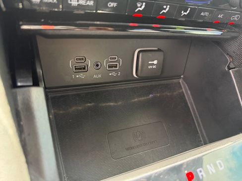 Certified 2025 Jeep Grand Cherokee L Laredo AWD/4WD image 26