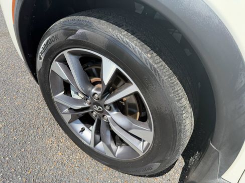 Used 2023 INFINITI QX60 Luxe w/ Cargo Package AWD/4WD image 9
