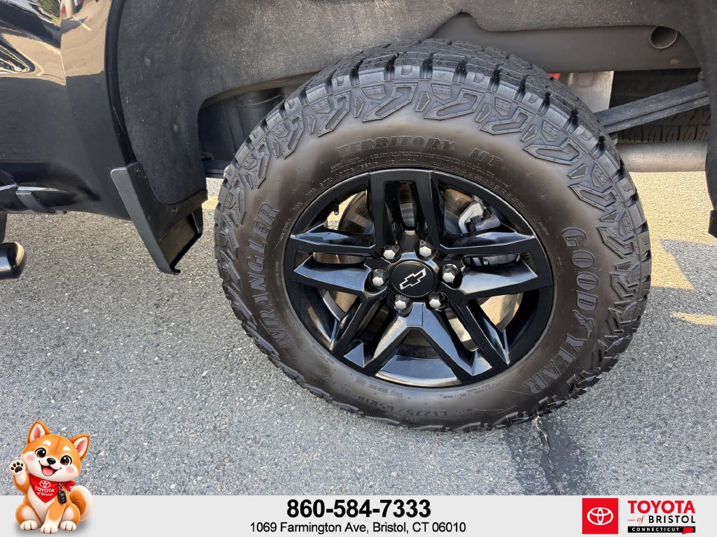 Used 2024 Chevrolet Silverado 1500 LT Trail Boss w/ Protection Package AWD/4WD image 14