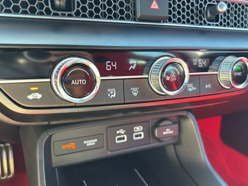 Certified 2025 Honda Civic Type R image 29