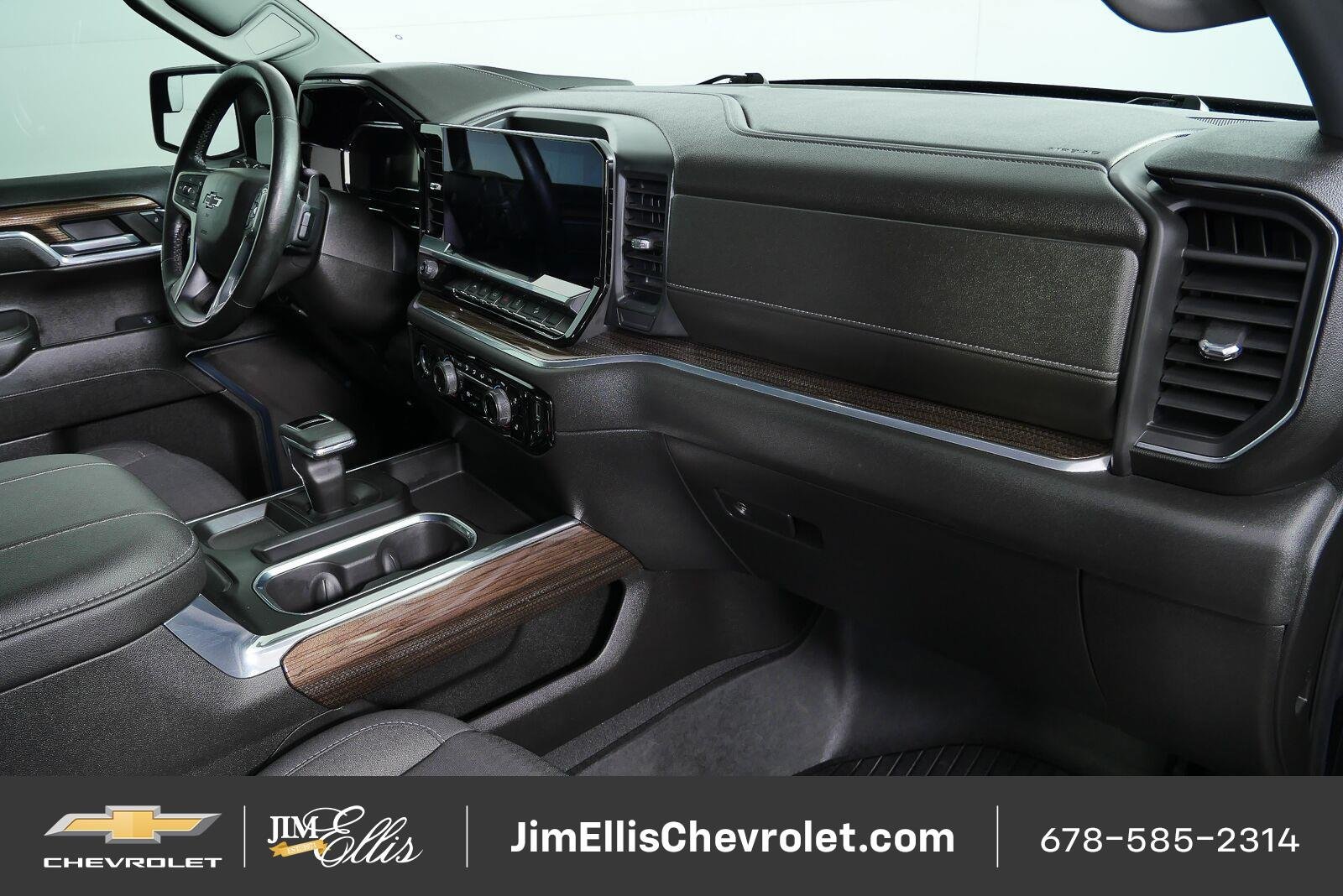 Used 2023 Chevrolet Silverado 1500 RST AWD/4WD image 20