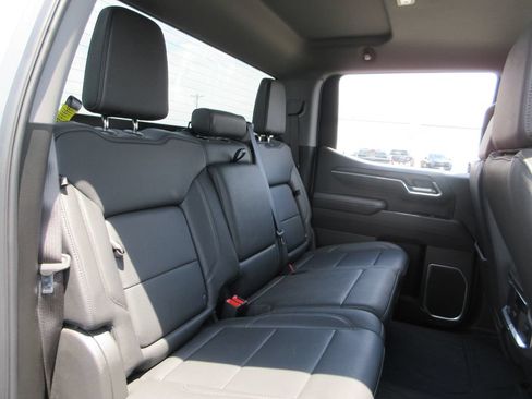 Certified 2025 GMC Sierra 1500 SLT w/ SLT Premium Package AWD/4WD image 24