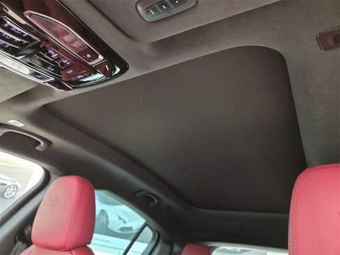 New 2025 Maserati Grecale Modena image 15