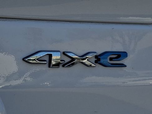 Used 2024 Jeep Grand Cherokee Limited 4xe AWD/4WD image 33