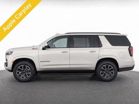 Used 2023 Chevrolet Suburban Z71 w/ Luxury Package AWD/4WD image 3