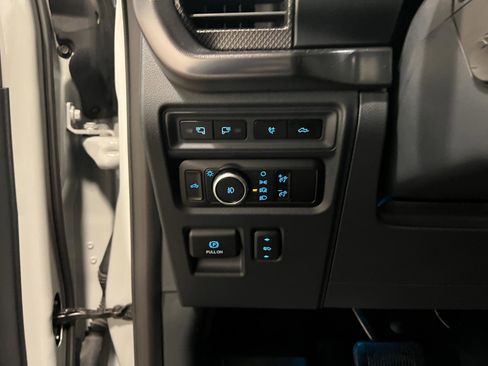 Used 2024 Ford F150 Raptor AWD/4WD image 15