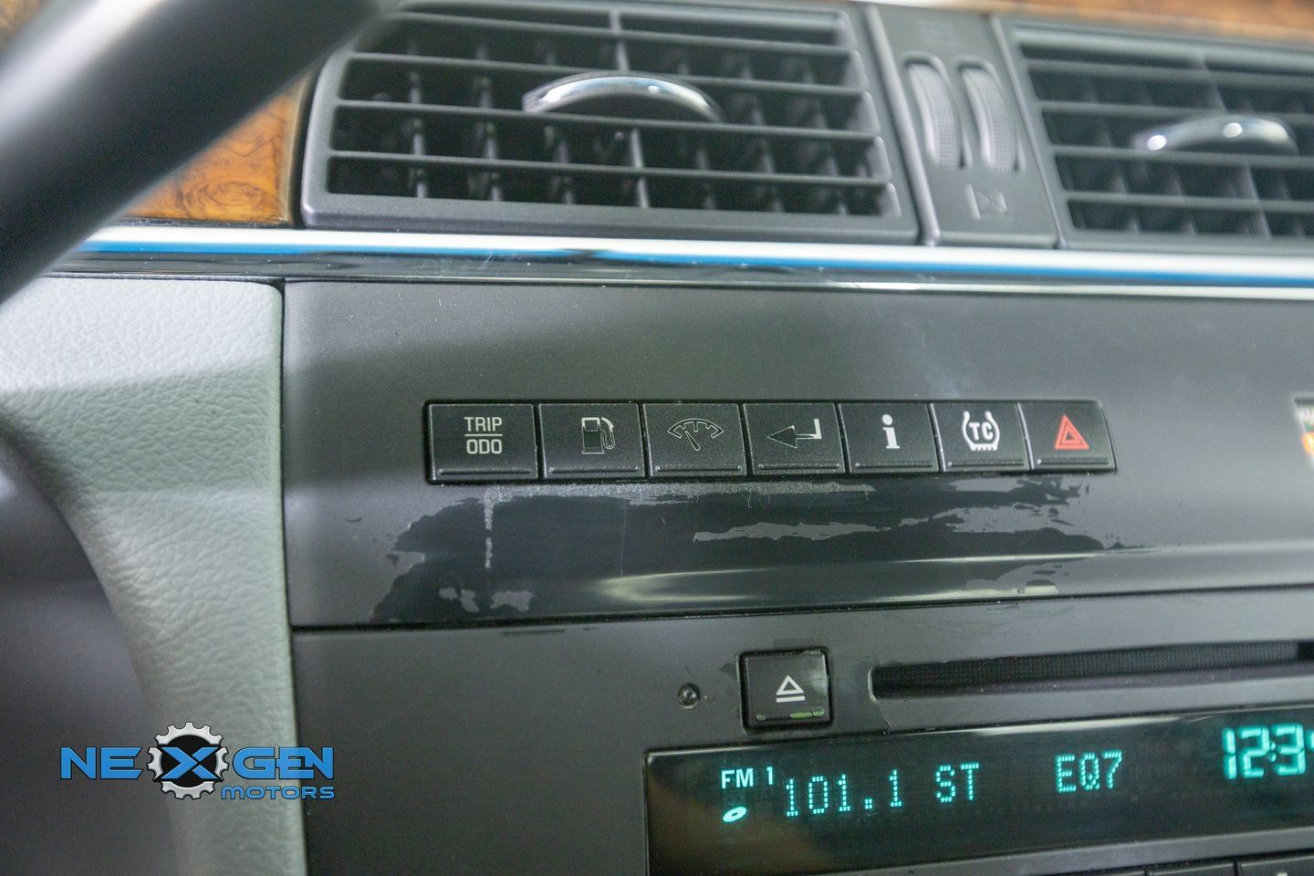 Used 2006 Buick LaCrosse CXL w/ Chrome Appearance Package FWD image 20