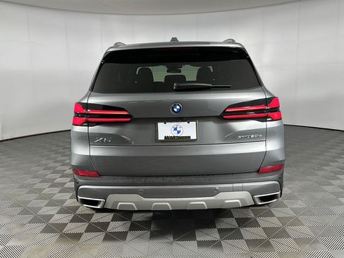 Used 2026 BMW X5 xDrive50e w/ Premium Package AWD/4WD image 22
