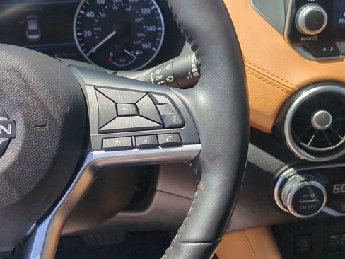 Used 2024 Nissan Sentra SV w/ SV Premium Package FWD image 19