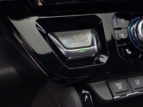 New 2026 GMC Sierra 2500 AT4 image 26