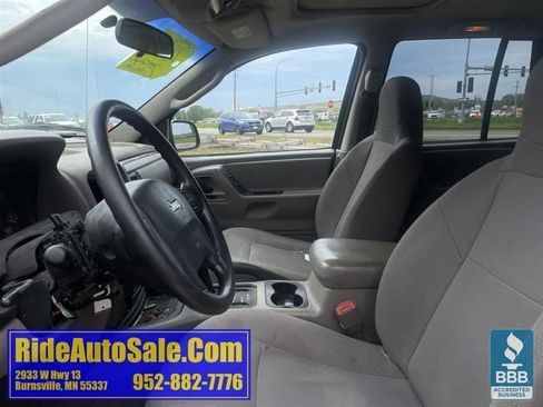 Used 2003 Jeep Grand Cherokee Laredo AWD/4WD image 10