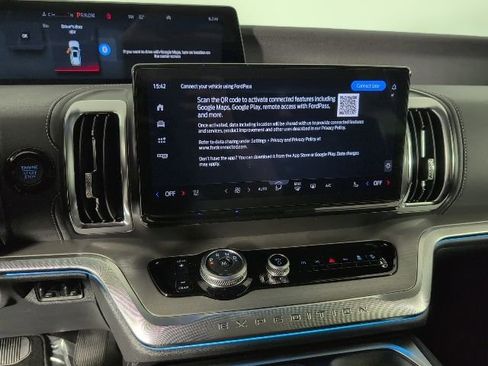 New 2026 Ford Expedition Platinum image 18